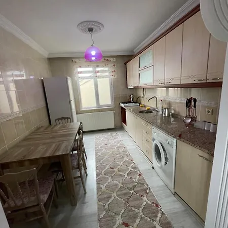 Kanarya Rezidans ترابزون